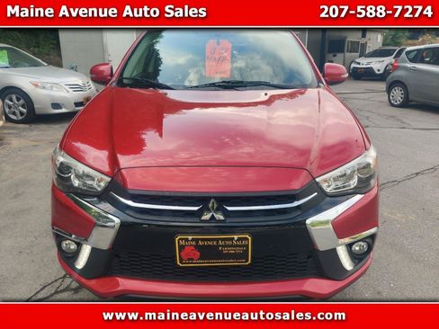 Used 2018 Mitsubishi Outlander Sport SE AWD/4WD image 1