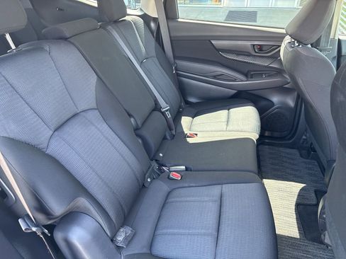 Used 2023 Subaru Ascent Base image 14