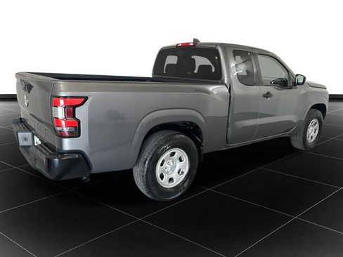 Used 2022 Nissan Frontier S RWD image 5