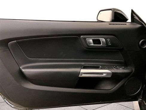 Used 2021 Ford Mustang GT RWD image 22
