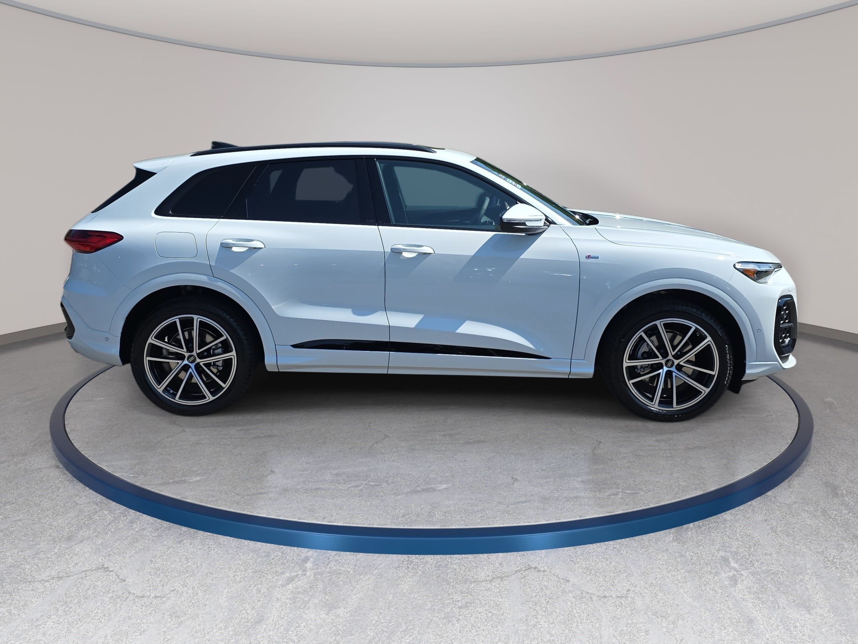 New 2026 Audi Q5 Prestige AWD/4WD image 4