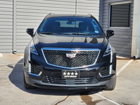 Used 2023 Cadillac XT5 Sportv w/ Technology Package AWD/4WD image 3