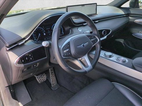 Used 2023 Genesis GV70 2.5T w/ Sport Prestige Package AWD/4WD image 10
