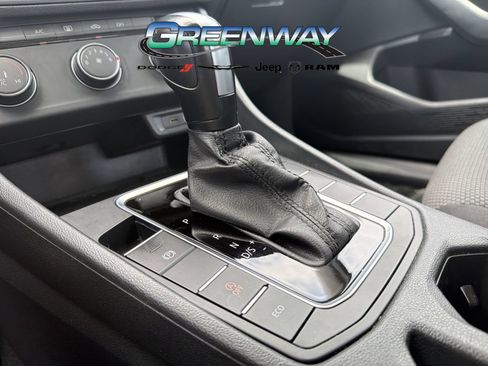 Used 2020 Volkswagen Jetta S FWD image 20