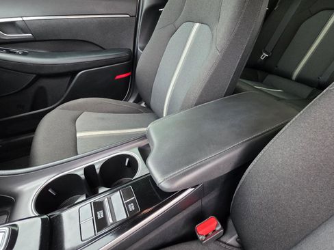 Used 2022 Hyundai Sonata SE FWD image 30