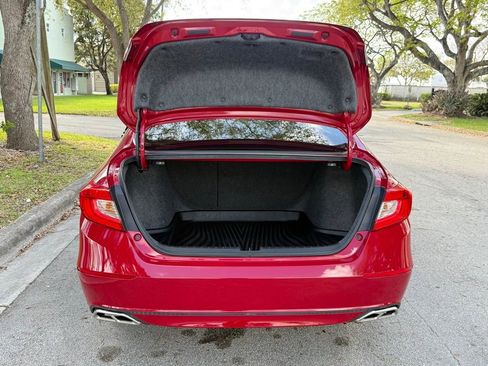 Used 2018 Honda Accord Sport image 40