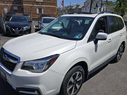 Used 2018 Subaru Forester 2.5i Limited AWD/4WD image 17