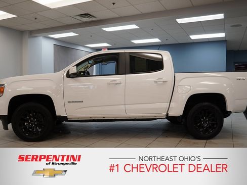 Certified 2022 GMC Canyon Elevation w/ Trailering Package image 2