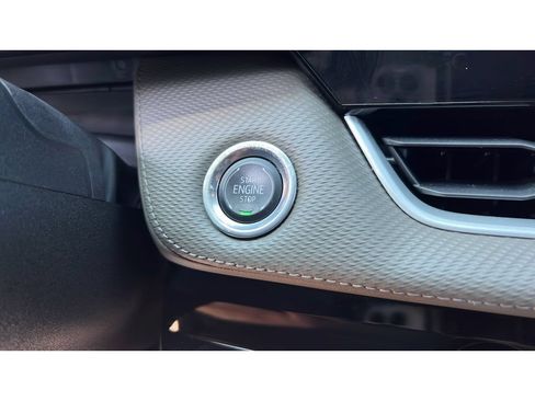 Certified 2025 Chevrolet Equinox LT w/ Convenience Package II AWD/4WD image 21