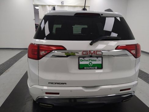 Used 2019 GMC Acadia Denali w/ Technology Package FWD image 6