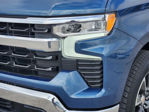 Used 2024 Chevrolet Silverado 1500 LT w/ Texas Edition Plus RWD image 8