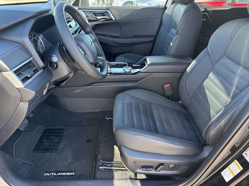 New 2026 Mitsubishi Outlander SE FWD image 22