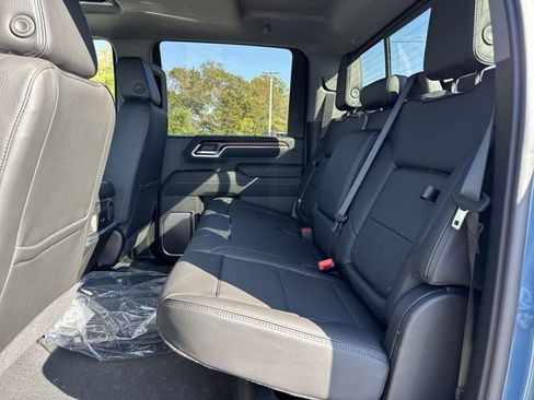 New 2026 GMC Sierra 2500 Denali w/ Denali Reserve Package image 23