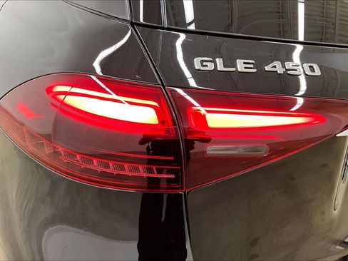 New 2026 Mercedes-Benz GLE 450 4MATIC image 14