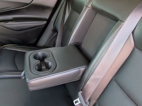 Used 2019 Chevrolet Equinox Premier image 33