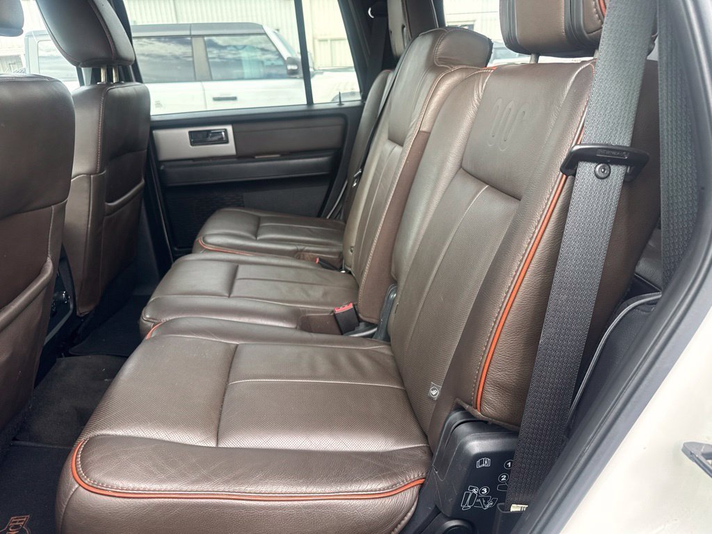 Used 2015 Ford Expedition King Ranch RWD image 6