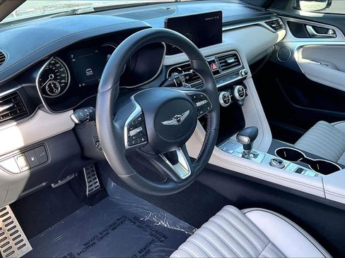 Used 2023 Genesis G70 2.0T w/ Sport Prestige Package image 17