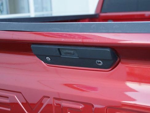 Used 2022 Chevrolet Silverado 1500 LTZ w/ Safety Package II image 13