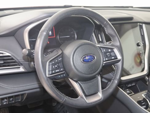 Used 2023 Subaru Outback Limited image 6
