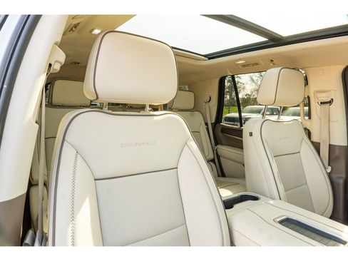 Used 2024 GMC Yukon Denali image 20
