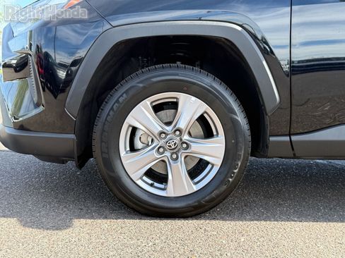 Used 2024 Toyota RAV4 XLE image 10