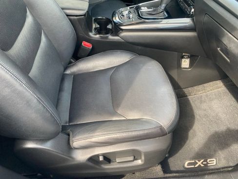 Used 2016 MAZDA CX-9 Touring FWD image 9