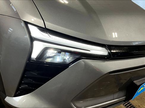 Used 2024 Chevrolet Blazer EV LT image 33