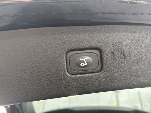 Used 2024 Ford Edge SEL w/ Convenience Package image 26