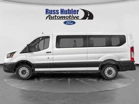 Used 2023 Ford Transit 350 XLT RWD image 3