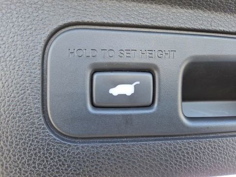 Used 2023 Honda Odyssey EX-L image 16