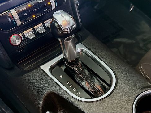 Used 2019 Ford Mustang GT w/ Equipment Group 301A RWD image 20