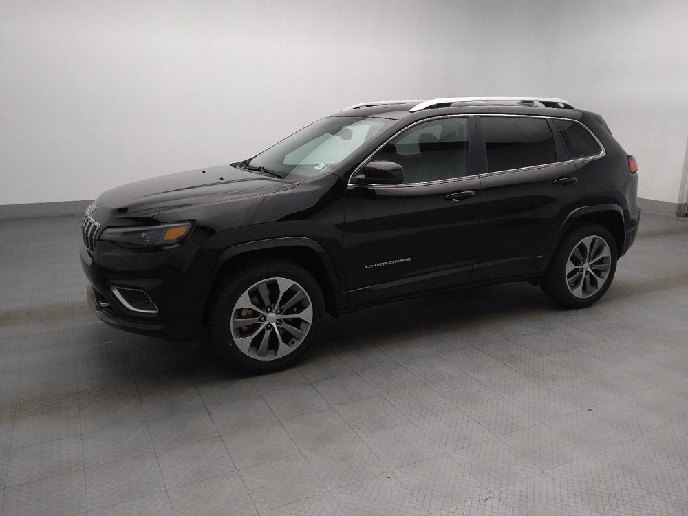 Used 2019 Jeep Cherokee Overland w/ Technology Group AWD/4WD image 2