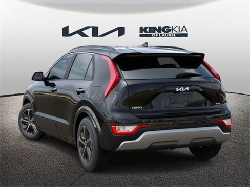 New 2025 Kia Niro SX image 4