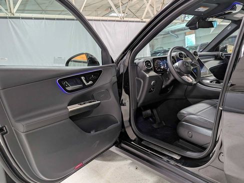 Certified 2026 Mercedes-Benz GLC 300 4MATIC image 19