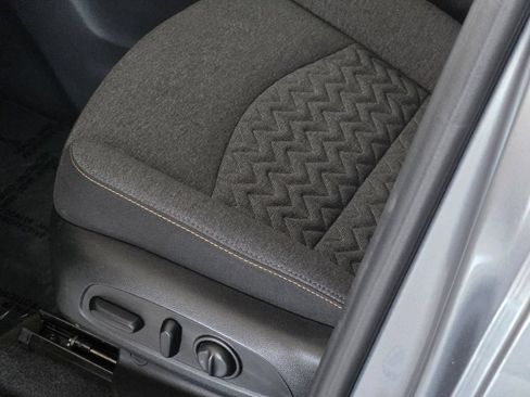 Certified 2023 Chevrolet Equinox LT FWD image 23