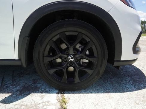 Used 2024 Honda HR-V Sport image 34