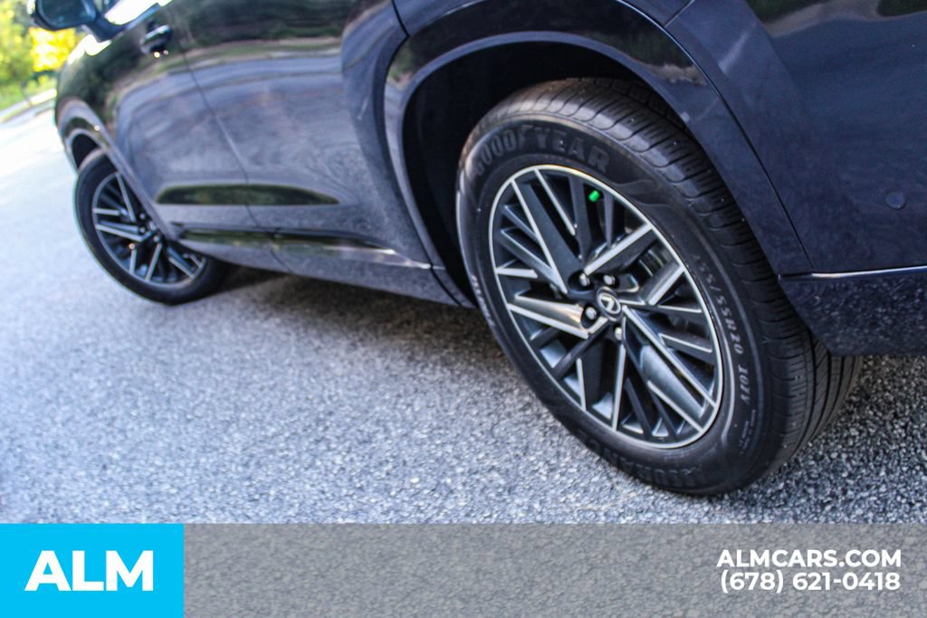 Used 2025 Lexus TX 350 AWD image 14