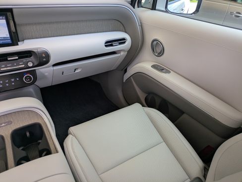 Certified 2026 Hyundai Palisade FWD Hybrid image 16