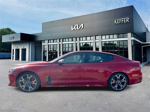 Certified 2021 Kia Stinger GT2 image 5