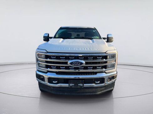 Used 2023 Ford F350 Lariat w/ Lariat Ultimate Package AWD/4WD image 8