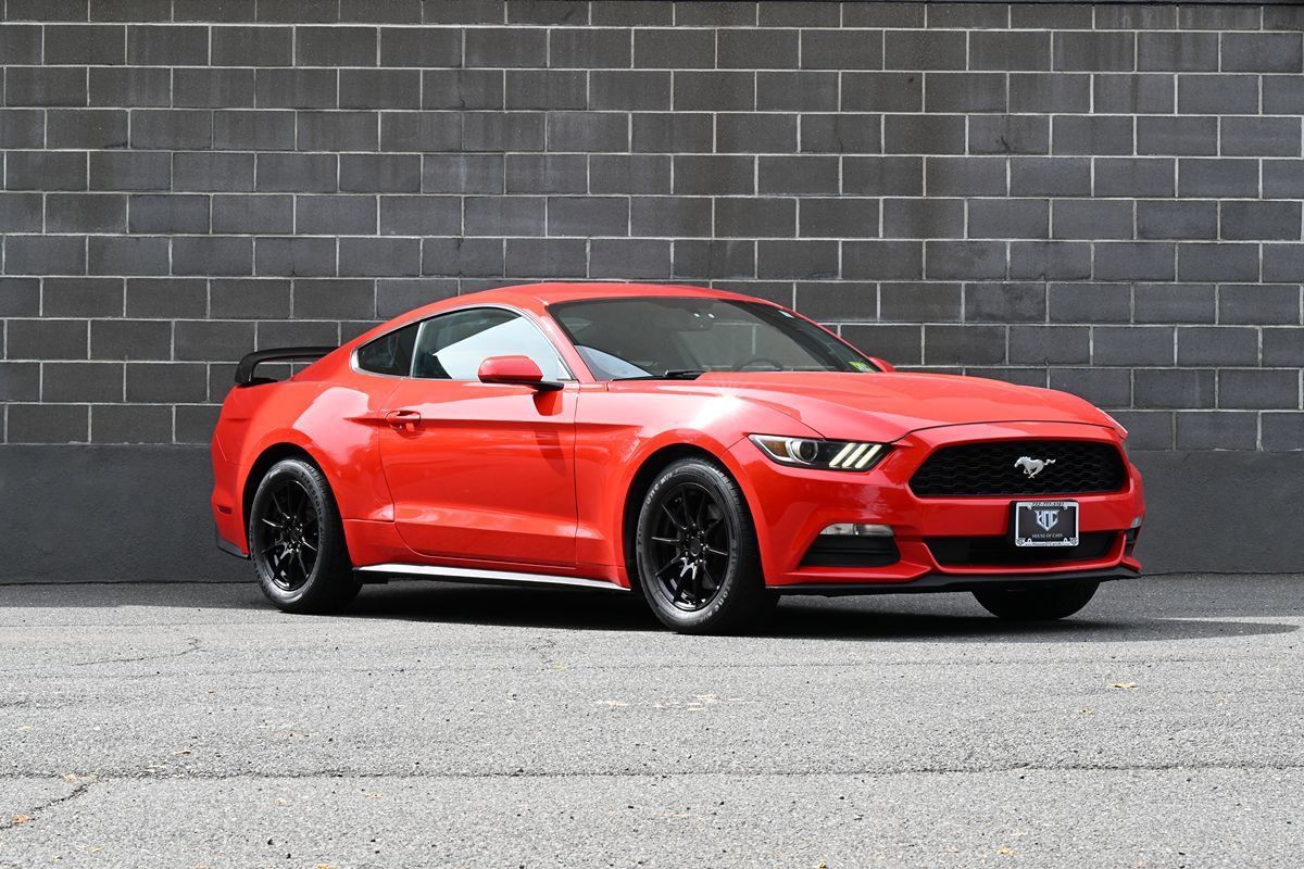 Used 2015 Ford Mustang Coupe w/ Enhanced Security Package RWD image 2