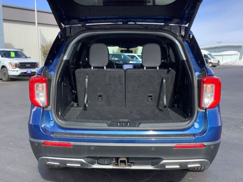 Certified 2023 Ford Explorer XLT w/ Equipment Group 202A AWD/4WD image 6