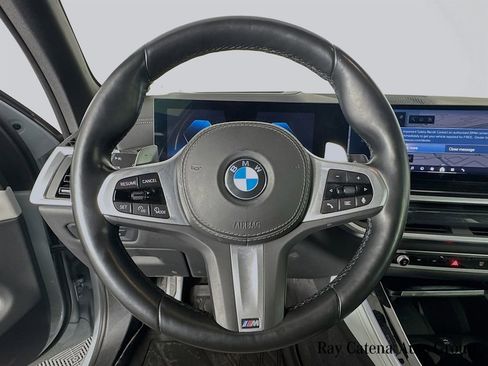 Used 2024 BMW X5 xDrive40i w/ Executive Package image 11