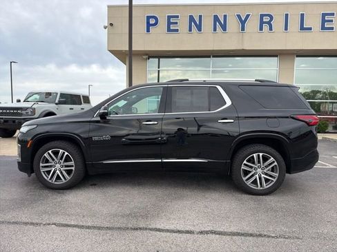 Used 2023 Chevrolet Traverse High Country AWD/4WD image 8