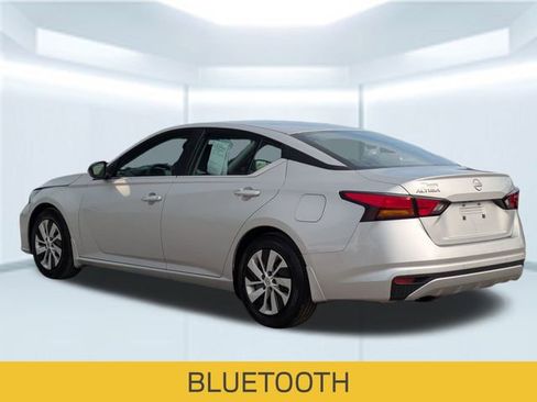 Used 2024 Nissan Altima 2.5 S image 4