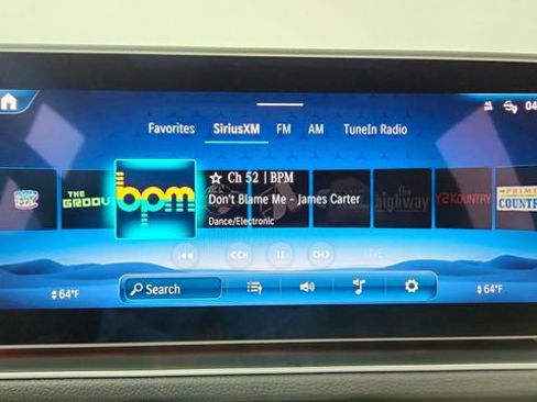 Used 2025 Mercedes-Benz GLE 450e 4MATIC image 46