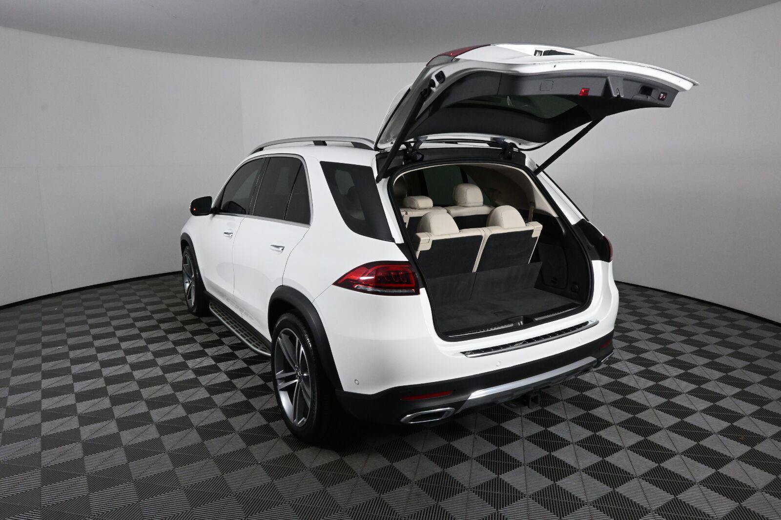 Certified 2020 Mercedes-Benz GLE 350 4MATIC image 28