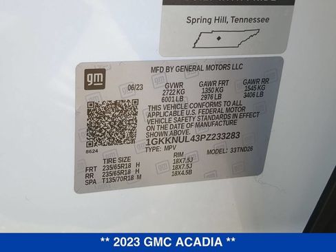 Used 2023 GMC Acadia SLT AWD/4WD image 25