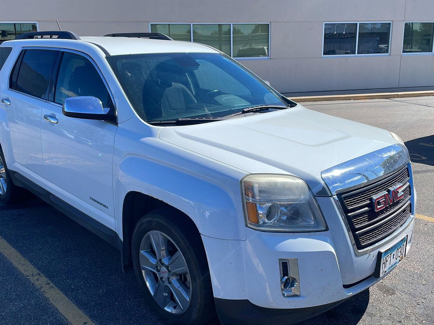 Used 2015 GMC Terrain SLE w/ Chrome Edition AWD/4WD image 6