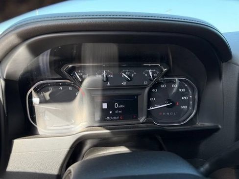 Used 2020 GMC Sierra 1500 SLT RWD image 16